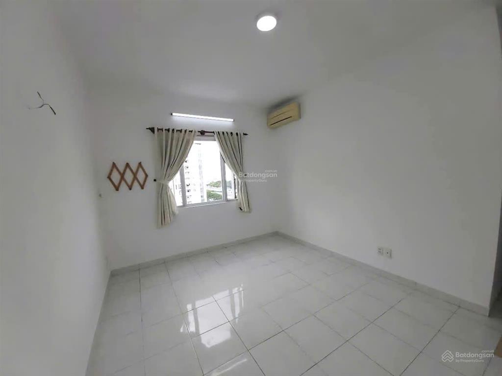 Cần bán chung cư khánh hội 2 (đã có sổ hồng)  75m2 2pn 2wc  giá 5.3 tỷ