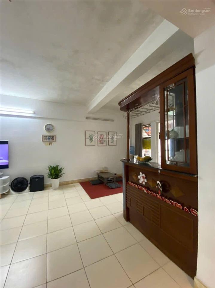 Bán căn hộ toà p1 kđt việt hưng, long biên. diện tích 75m2. giá 4tỷ5