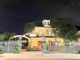 Vị trí đẹp  giá tốt chính chủ cần bán villa đang hoạt động kinh doanh tốt tại phường 5, đà lạt cũ