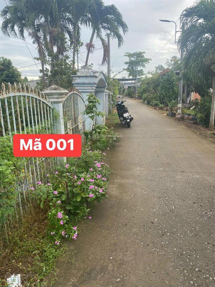 Nhà chính chủ  giá tốt  cần bán nhà tại , thị trấn chợ lách, huyện chợ lách, bến tre