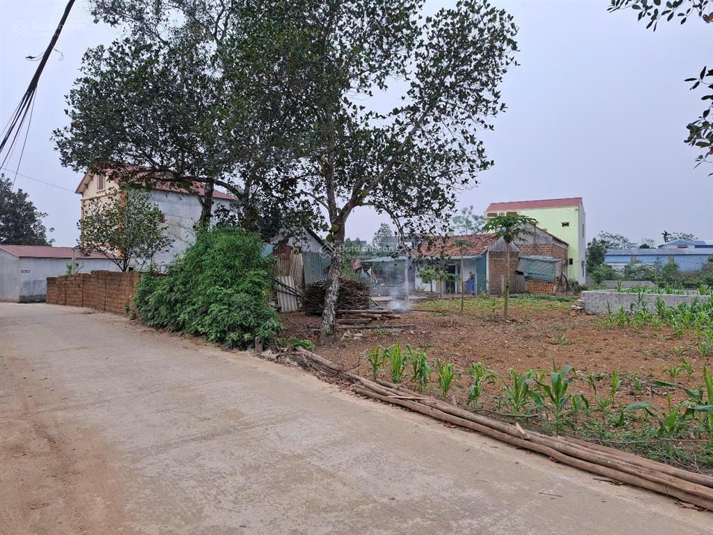 Chính chủ bán nhanh đất siêu đẹp trục chính thôn đồi sen xã bình yên, thạch thất, hà nội