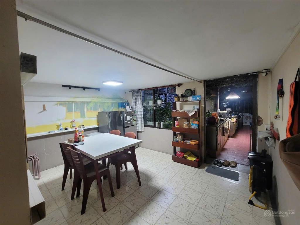 Nhà đẹp  giá tốt chỉ 6,5 tỷ sở hữu căn hộ lầu 1 trung tâm số 49d trần hưng đạo, p.5, q.5, hcm