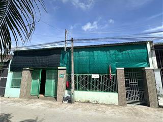 Bán 2 căn nhà cấp 4 liền kề vị trí đắc địa khu phố 10 bình quý, phước dân, ninh phước  ninh thuận