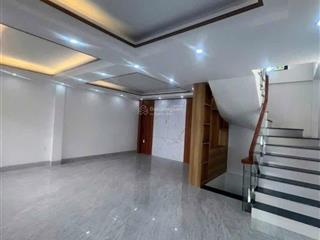 Bán nhà 4 tầng cột 3 phường hồng hải , oto đỗ cửa ngày đêm  0962 698 ***