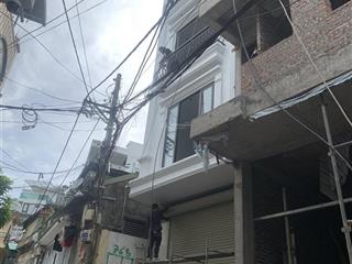 Bán nhà 4,5 tầng trần hưng đạo hạ long  quảng ninh  0962 698 ***