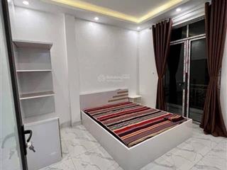 Bán nhà 2,5 tầng cao xanh  0962 698 ***