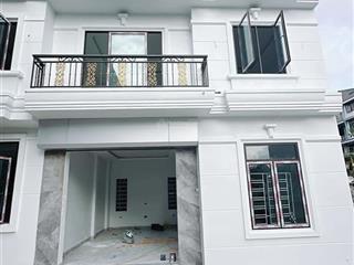 Bán 2 căn nhà 3 tầng ngõ bãi muối,cao thắng,hạ long  0962 698 ***