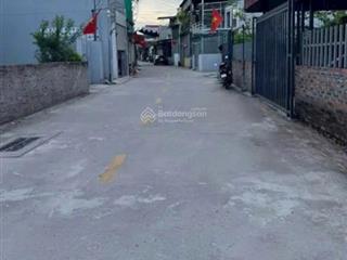 Bán nhà 2 tầng cao xanh giá chỉ 1ty5 0962 698 ***