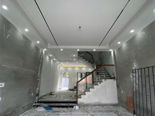 Bán nhà 4 tầng mới cột 5 gần sở điện lực  4 tỷ 850tr  0962 698 ***