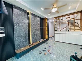 Bán nhà 3 tầng 3 mặt thoáng , full nội thất , oto đỗ sân  0962 698 ***