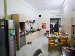 Bán nhà 3 tầng cột 2 phía biển có thể kinh doanh được  0962 698 ***