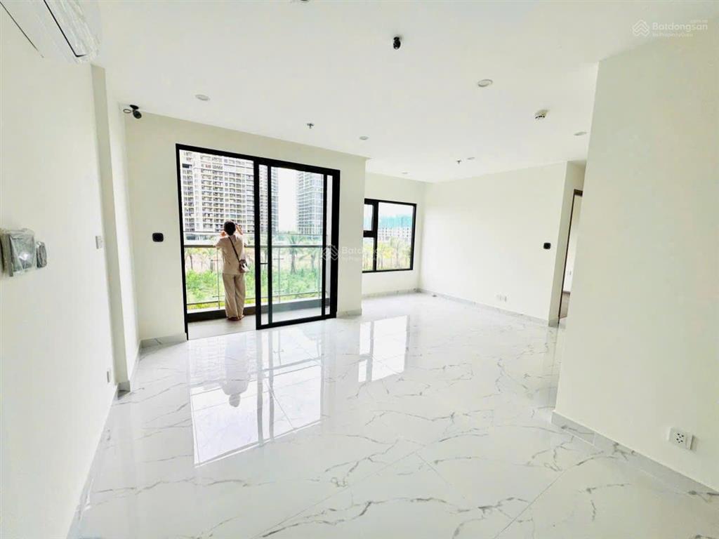 Người thật việc thật! thanh toán cho tôi đúng 1.417 tỷ sang nhượng luôn căn 2pn 67m2 glory heights