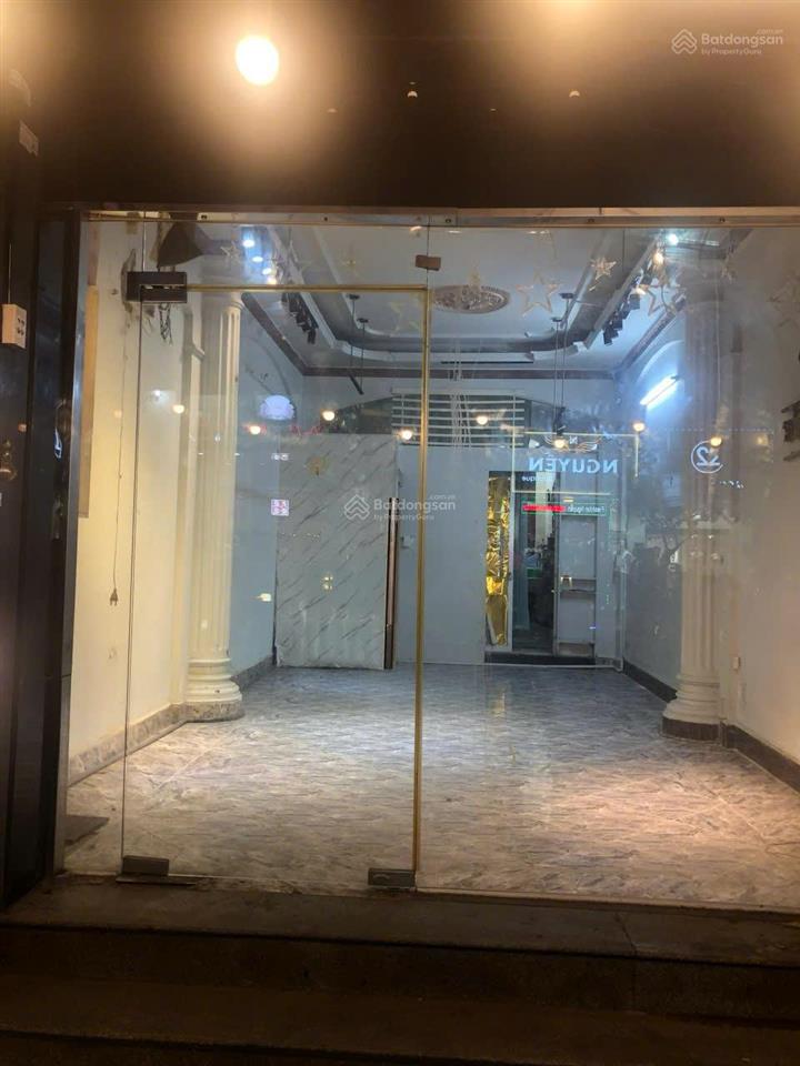 Cho thuê nhà mặt tiền kd đường nguyễn trãi, quận 5 (gần ngã tư nguyễn trãi  ngô quyền). dt 4x20m