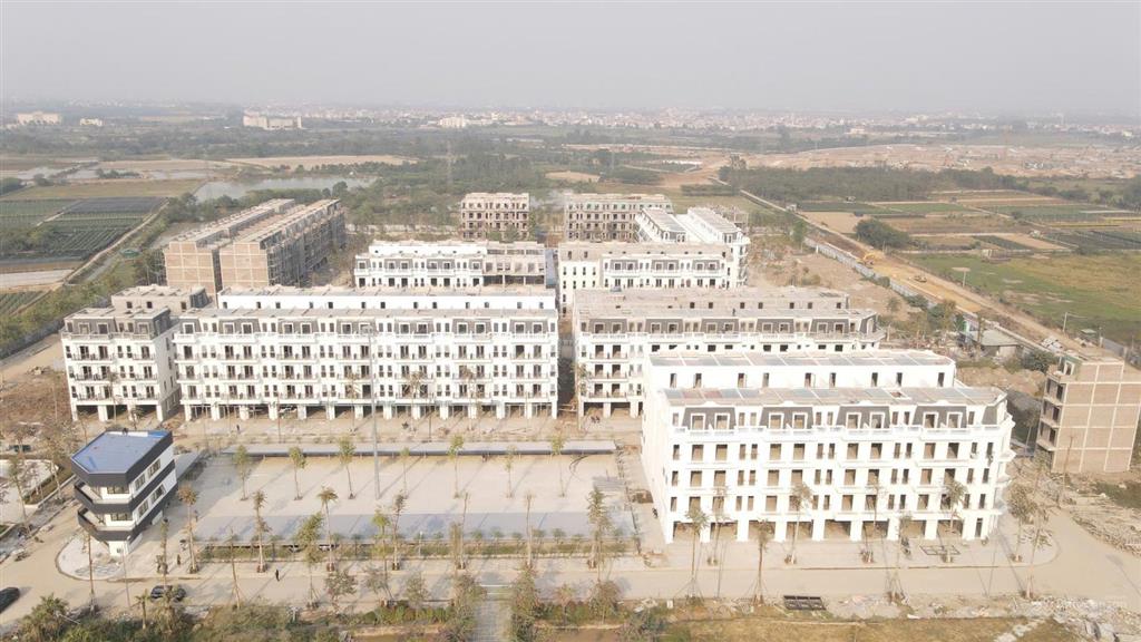 Cc chuyển nhượng liền kề  góc dự án đông dương residence view công viên hướng đn giá chưa đến 10tỷ
