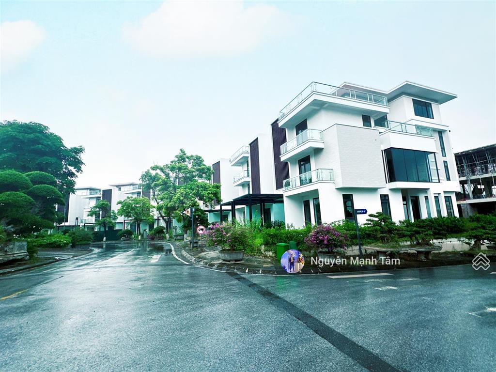 Cc bán lô góc vip bt đơn lập dự án phú cát dt 316m2 mặt tiền 12m đường 24m view clubhouse chung cư