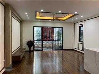 Bán nhà trương công giai  p.lô ôtô tránh  8 tầng thang máy, kinh doanh tuyệt đỉnh, nhà đẹp ở ngay