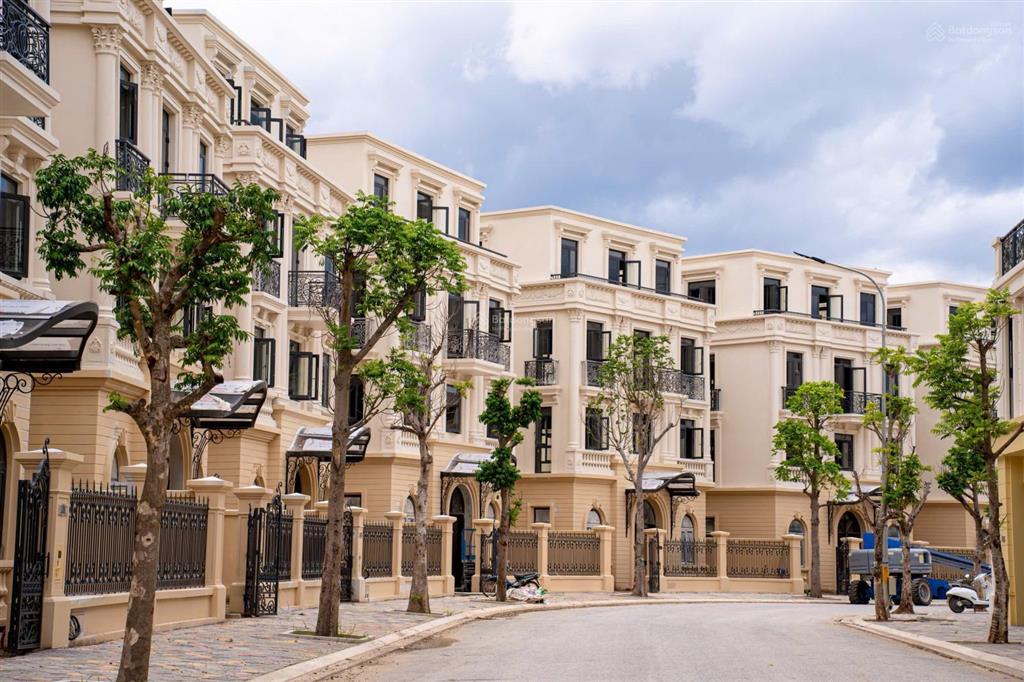 Bán biệt thự vinhomes vũ yên  hải phòng. dt 180m², 4 tầng, mặt tiền 9m. chiết khấu lên tới 35%