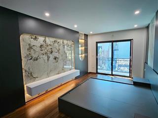Nhà sài đồng 50m2 x 6 tầng thang máy, full đồ 7,8 tỷ  thiện chí bán
