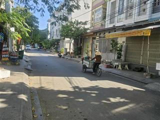 Nhà nát tiện xây mới  ngang lớn hơn 6m  dtcn 130m2  sát ecogreen