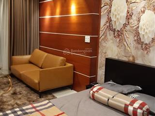 Căn hộ sky center phổ quang tân bình, 36m2 giá 2 tỷ 3  cđt hưng thịnh gần sân bay, 0906 887 ***