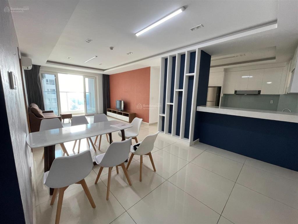 Căn hộ sky center  phổ quang, 3pn= 20tr đầy đủ tiện nghi, gần sân bay,0906.887,586