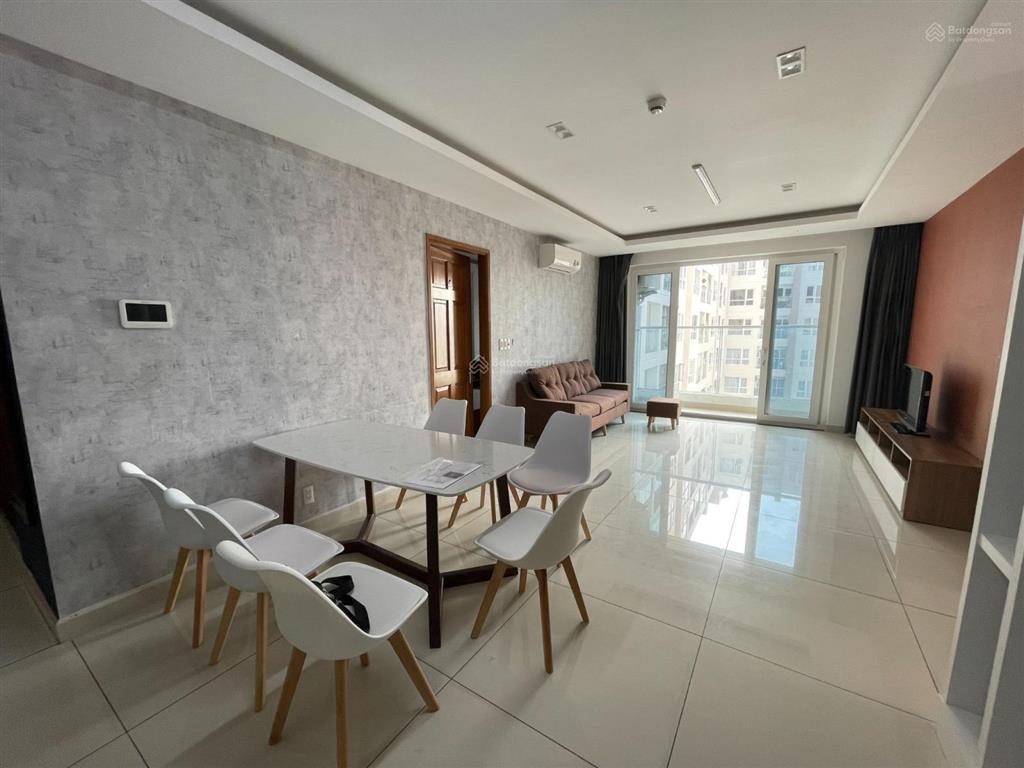 Căn hộ sky center  phổ quang, 3pn= 20tr đầy đủ tiện nghi, gần sân bay,0906.887,586