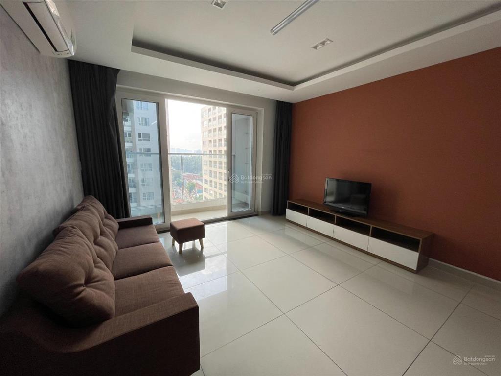 Căn hộ sky center  phổ quang, 3pn= 20tr đầy đủ tiện nghi, gần sân bay,0906.887,586