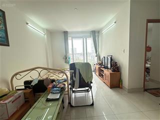Bán cc tara q. 8  81m2 (2pn) nhà vừa sơn mới, sổ hồng riêng