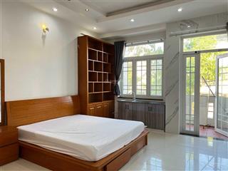 Chdv dt 40m2 đầy đủ nội thất có ban công, gần bến xe q. 8  gần 2 cơ sở trường kinh tế ueh