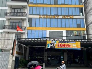 Bán nhà góc 2 mặt tiền cách mạng tháng 8  dt 18 x 45m  hầm + 4 lầu  giá bán 160 tỷ