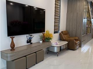 Kẹt tiền bán gấp căn góc full nội thất tt 3.4 tỷ nhận nhà ở ngay có hỗ trợ góp 18 tháng