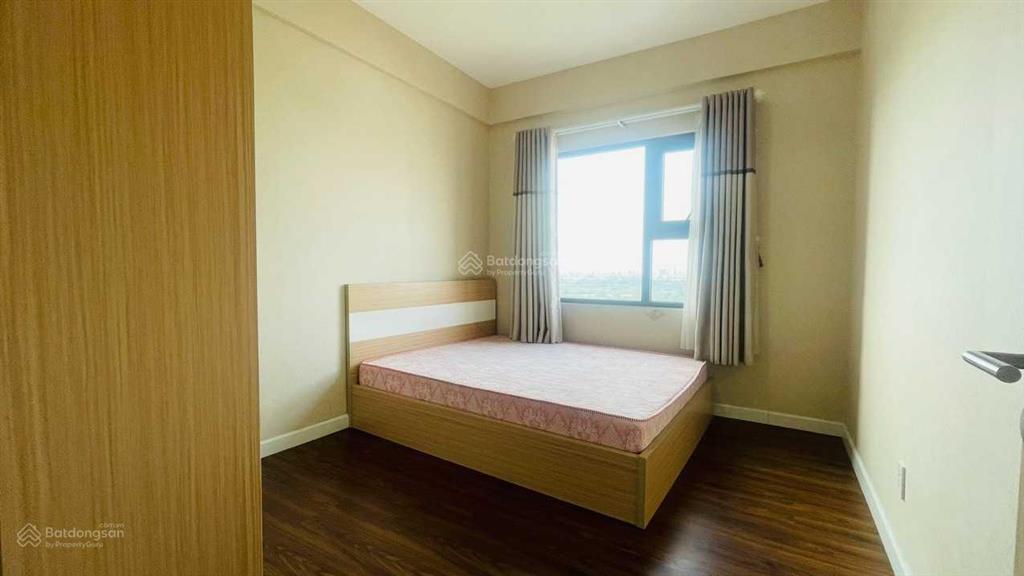 3 máy lạnh, máy nước nóng  2pn/2wc  nhận nhà ở ngay  chủ nhà dễ thương