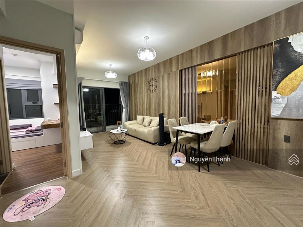 Nội thất full  tầng đẹp  view thoáng  nhận nhà ở ngay  sẵn sổ hồng