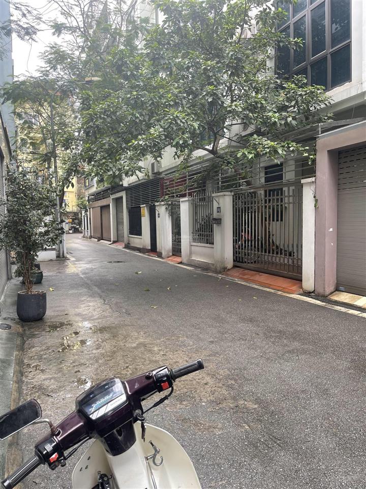 Bán nhà mặt phố phú xá,phú thượng,ô tô,gần ciputra, mt 12m,340 m2, giá 59 tỷ thương lượng