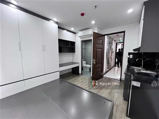 Bán tòa chdv hoàng quốc việt  48m2 x6 tầng x11 phòng  dòng tiền 600 triệu/năm, đủ pccc, sổ nở hậu