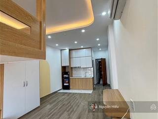 Cc bán gấp tòa chdv tại nguyễn khánh toàn  cầu giấy, 62m2x7 tầng x 16 phòng kk, dòng tiền 1 tỷ