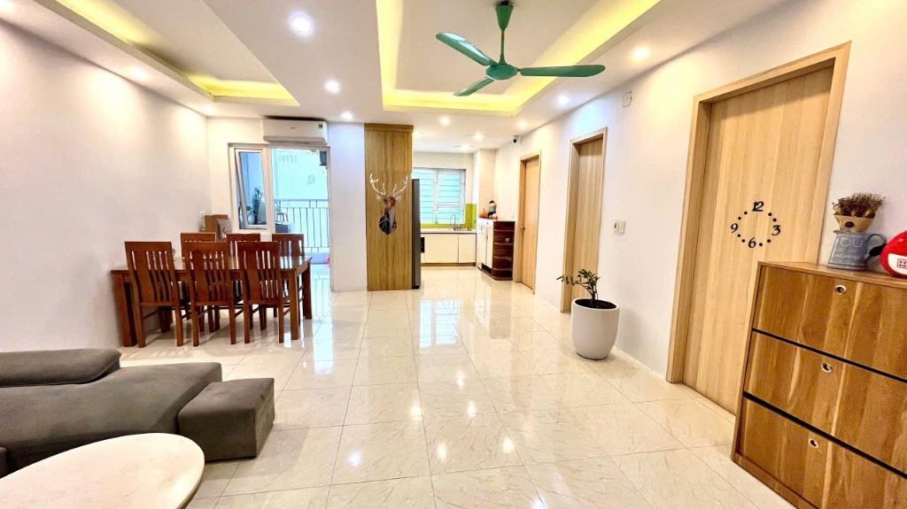 Căn hộ 2 ngủ 79m2 - kđt Thanh hà cineco5 - tầng đẹp - nhà đẹp giá hợp lý