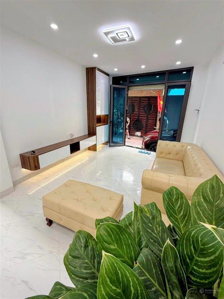 Bán nhà riêng 179.x vĩnh hưng, 2,99 tỷ, 40m2, 2pn, 2wc, nội thất đầy đủ, giá tốt!