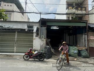 Cần bán nhà cấp 4, dt 5.5*30m nở hậu giá 15.5 tỷ tl