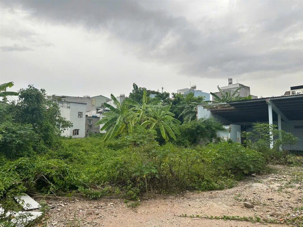 Siêu phẩm khuông đất lớn 3316m2 mặt tiền kênh tân hóa phường tân thới hòa