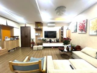 Bán căn 2pn sổ đỏ chính chủ b9 đại kim full nội thất giá 3.7 tỷ