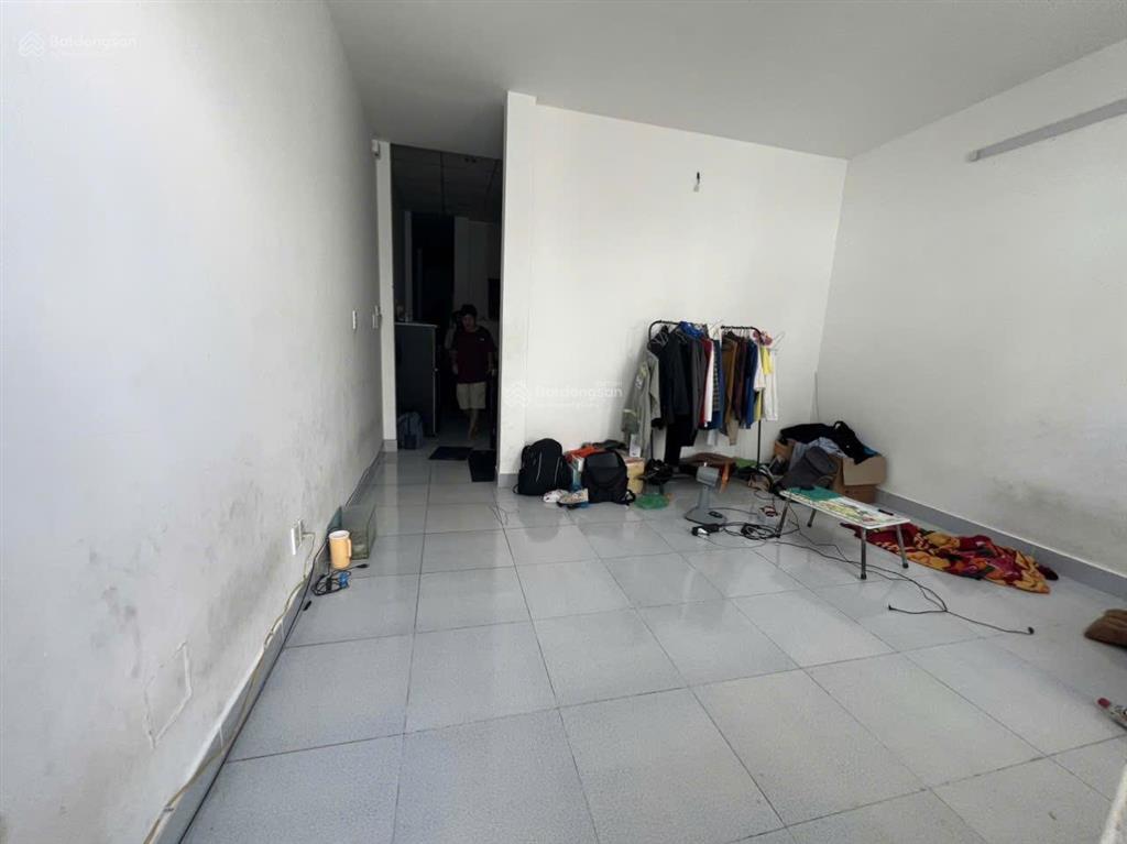 Hxh 1/ dương đức hiền  4,5x21m (97m2)  cách dh công thương 300m  giá 7,2 tỷ tl