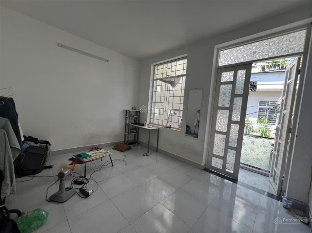 Hxh 1/ dương đức hiền  4,5x21m (97m2)  cách dh công thương 300m  giá 7,2 tỷ tl