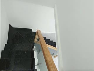 Hxh lê trọng tấn nhà đẹp 100%  4,2x12  2 tầng giá 4tỷ750 tl