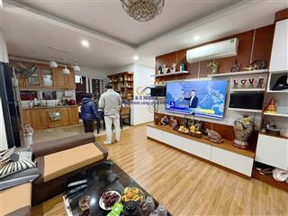 Bán căn 3 ngủ+1 phòng đa năng  90m2, căn góc 2 mặt thoáng, giá 6,3 tỷ.  0813 489 ***