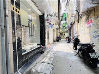 Siêu phẩm ba đình  ngõ thông ba gác  2 thoáng trước sau  gần ô tô  kinh doanh, giá 11 tỷ