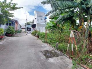 Ngộp cần hạ ra gấp lô đất nền đẹp qui đức