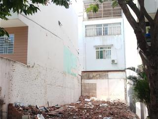 Nhà 233/3 đặng thùy trâm, view thoáng. dt 6x20m. hẻm thông công viên