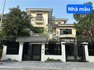 Cần bán nhanh căn biệt thự góc đơn lập hoa phượng. 0765 578 ***