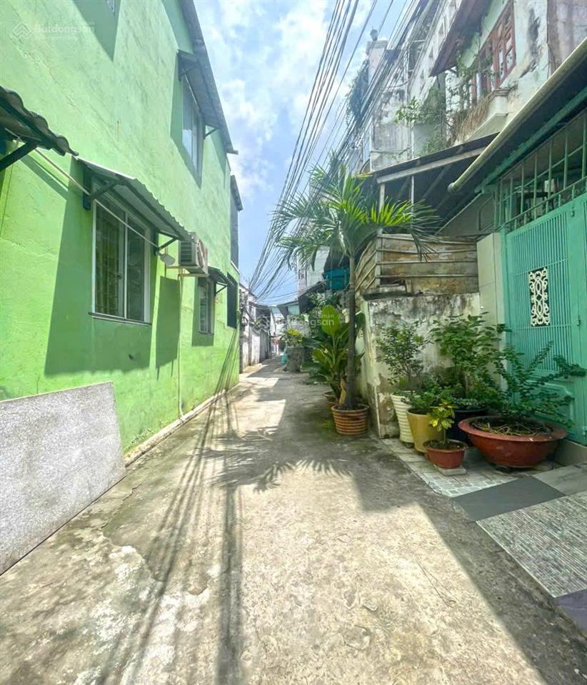 Hàng thơm  nhà 1 lầu 5x20m mặt tiền hẻm 3m nguyên thị thập, q7